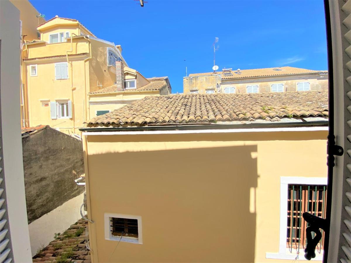 Mary'S Melodies At Corfu Old Town Exteriör bild